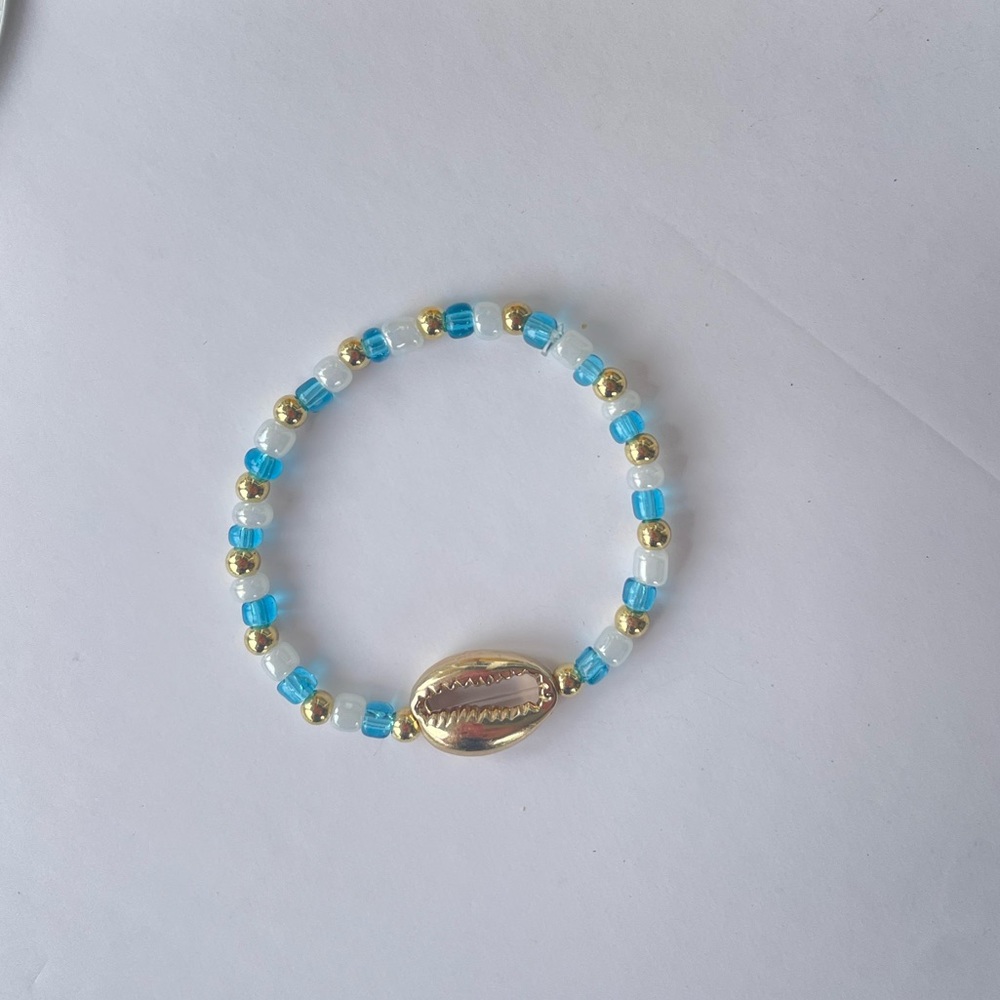 Puka Shell Bracelet